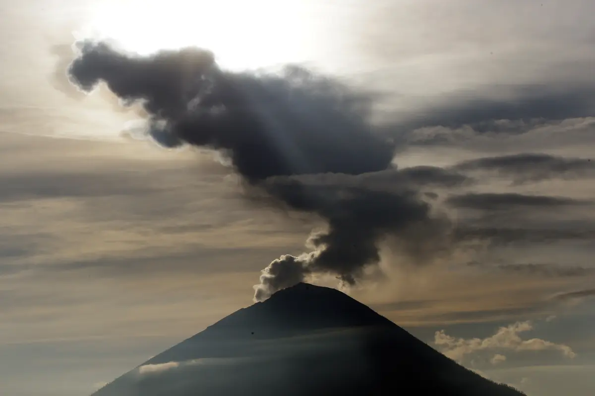 Sunrise Gunung Agung di Bali