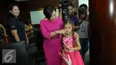 Isabella Damla Guvenilir sang pemeran utama dalam serial Elif saat mengunjungi kantor SCTV di Senayan, Jakarta, Senin (24/8/2015). Kehadiran Isabella bersama pemeran serial elif lainnya dalam rangka memeriahkan HUT SCTV ke-25. (Liputan6.com/Faisal R Syam)