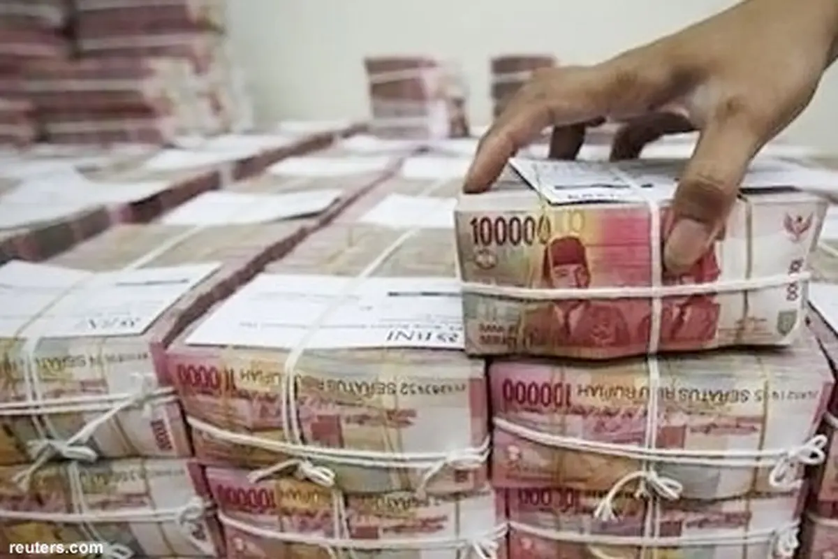 dana-rupiah130412a.jpg