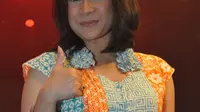 Dikontrak Parpol, Ikke Nurjanah Coba Profesional
