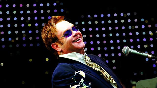 Elton John Sakit Hati Didepak Label Rekaman - ShowBiz ...