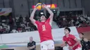 Timnas Voli Putra Indonesia susah payah menaklukkan Filipina dengan skor 3-2 pada leg kedua SEA V League 2025  di GOR Internasional Velodrome Rawamangun, Jakarta Timur, Rabu (16/7/2025). (Bola.com/Abdul Aziz)