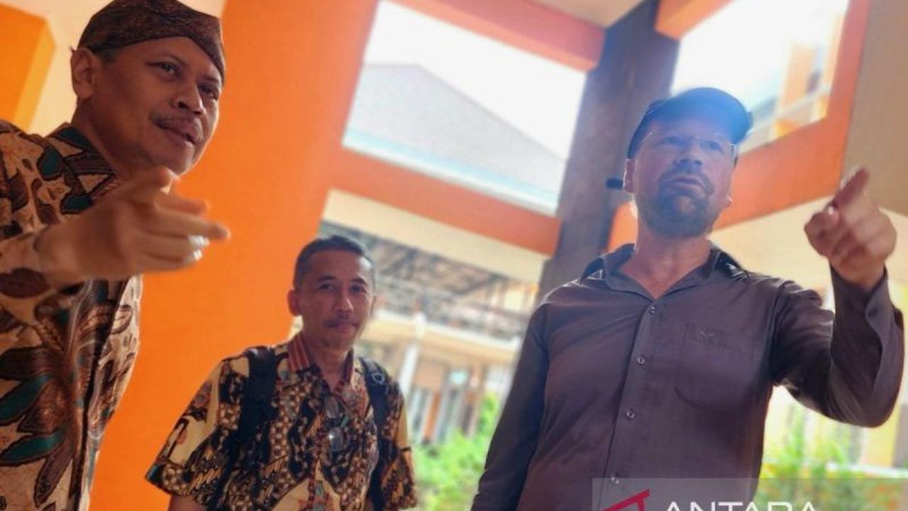 Antropolog Ungkap Fakta Mengejutkan: Fenomena Industri Buzzer Kian Merajalela di Indonesia