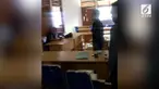 Ketua panwaslu Garut ditangkap dalam sebuah operasi tangkap tangan.