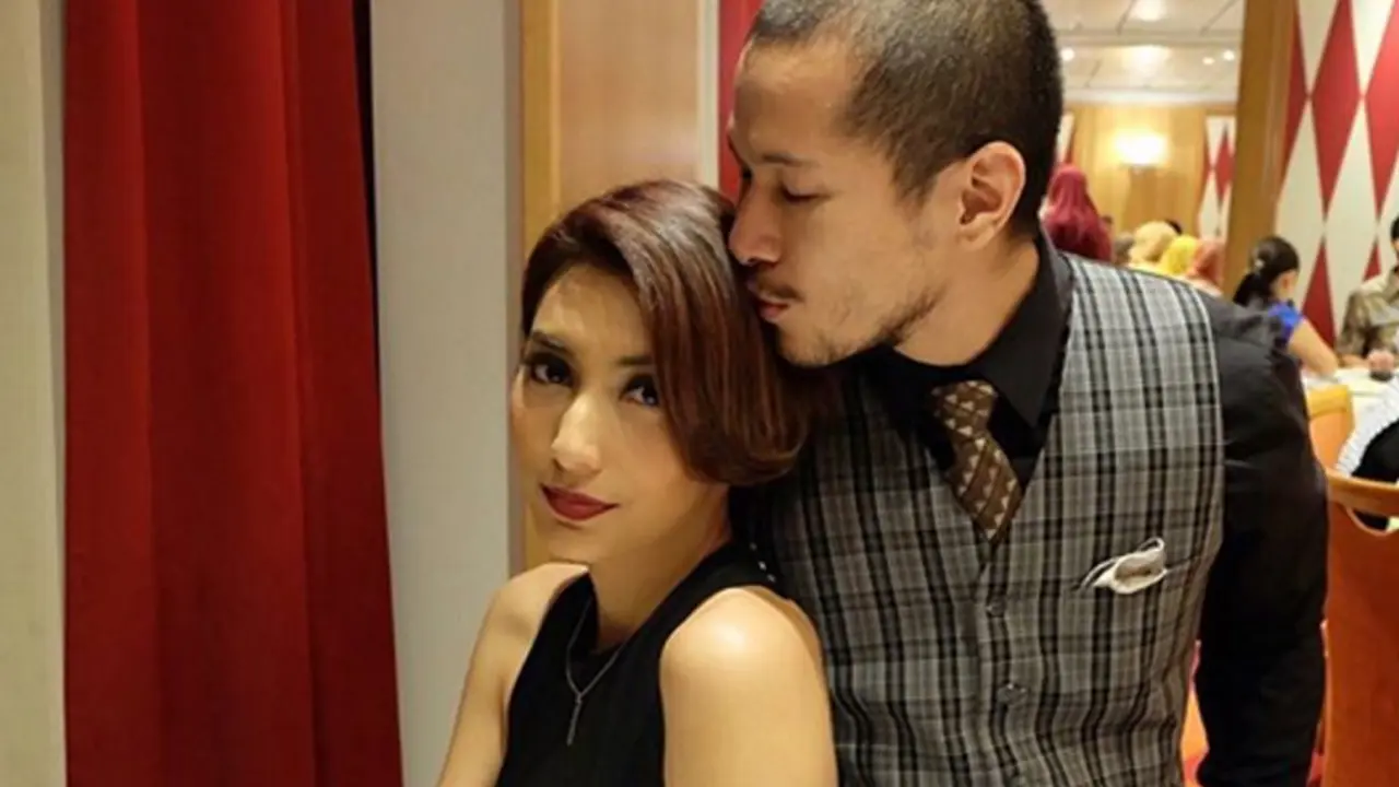 Tyas Mirasih dan Raiden Soedjono