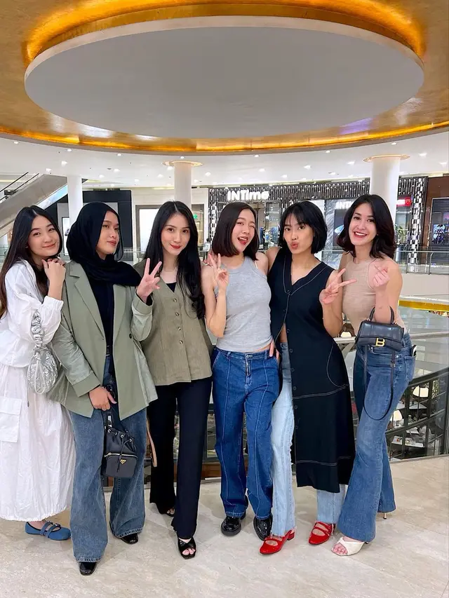 Rachel Eks Girlband Princess