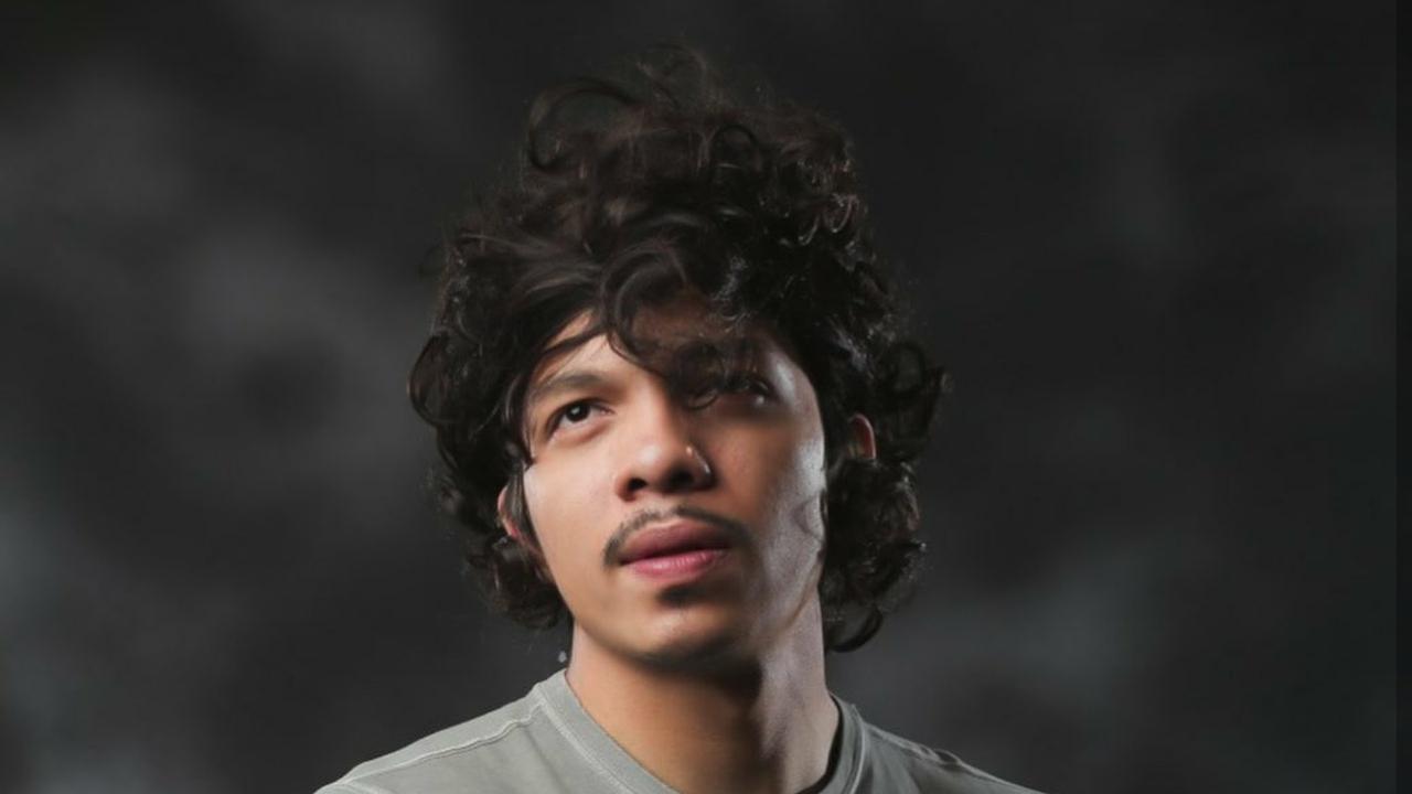 Kerap Tampil Nyentrik, Ini 6 Penampilan Atta Halilintar yang Bikin Pangling