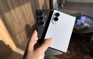 Galaxy Z Fold8 vs iPhone Duo: Adu Harga, Spesifikasi dan Teknologi HP Lipat Premium