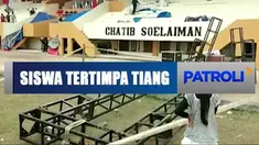 Para korban yang seluruhnya masih duduk di bangku sekolah dasar langsung dilarikan ke Rumah Sakit Ibu Sina Padang Panjang.