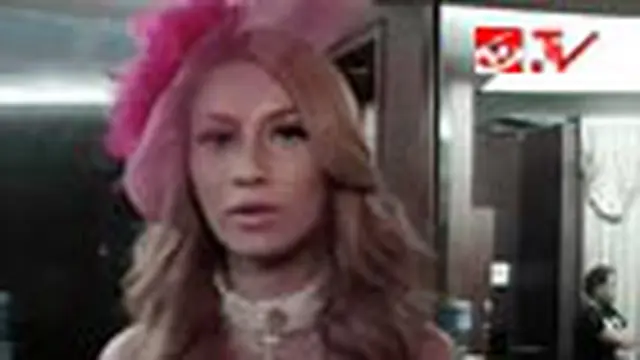 Uli Auliani Merasa Deg Deg Ser
