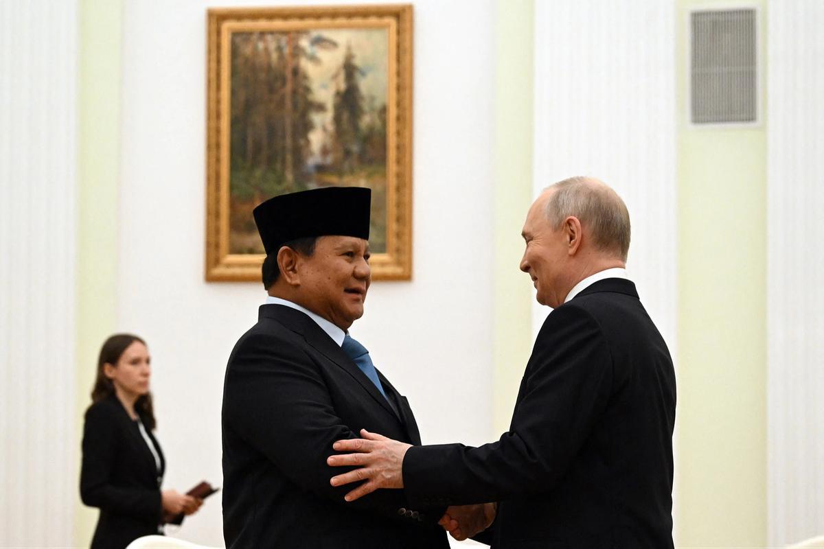 FOTO: Prabowo dan Putin Bahas Penguatan Kerja Sama Strategis di Moskow