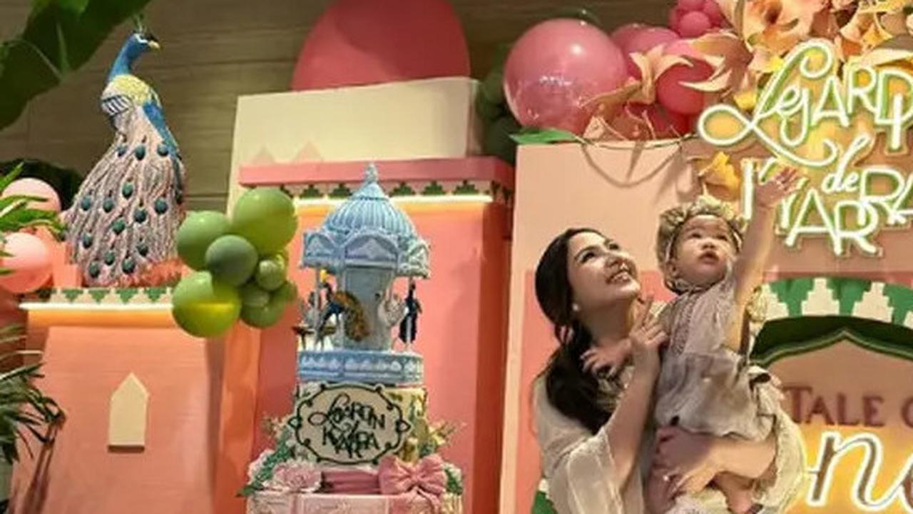 7 Potret Pesta Ulang Tahun Pertama Baby Kyarra Anak Jessica Mila dan Yakup Hasibuan, Berkosep Ala Prancis di Hotel Mewah