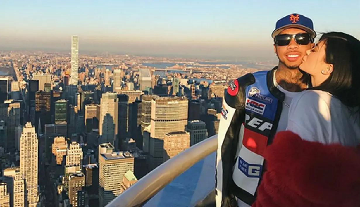 Untuk saat ini  Kylie Jenner pun tak sedang mencari pria pengganti Tyga, dan juga tak menuduh Tyga berselingkuh dengan wanita lain. Nampaknya Kylie hanya tersadar dirinya telah melakukan hal yang sia-sia, terlebih soal keuangan. (Instagram/kyliejenner)