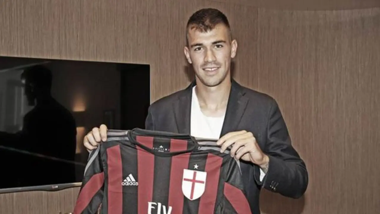 Alessio Romagnoli Bakal Jadi Simbol AC Milan