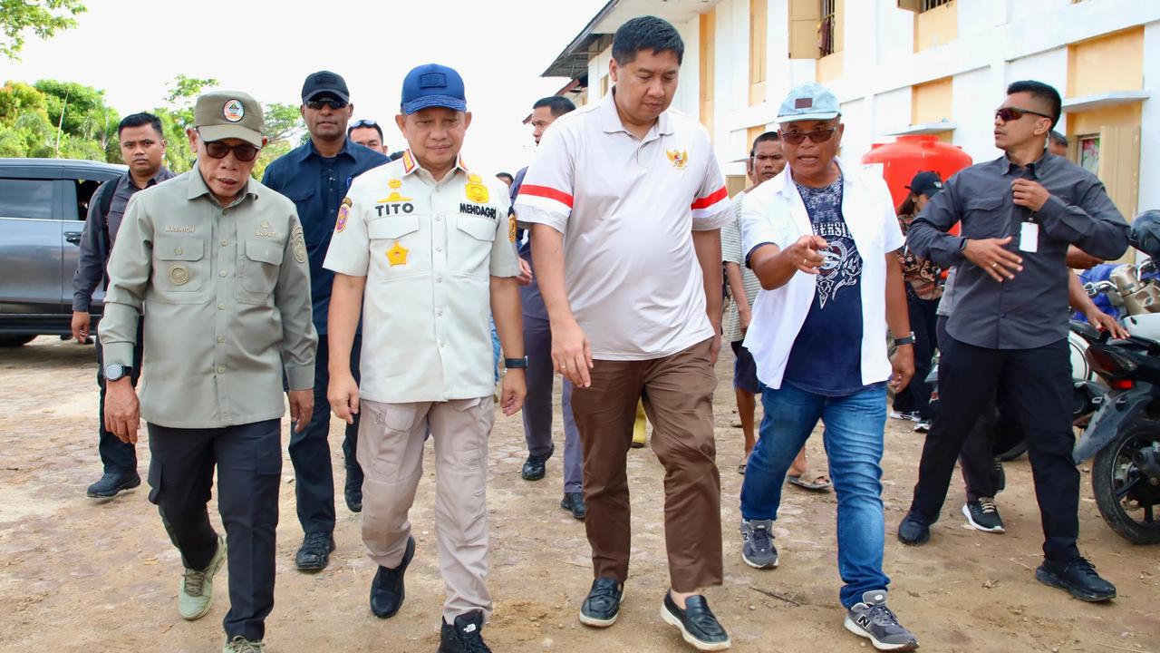 Kasatgas Tito Karnavian saat peninjauan Hunian Tetap (Huntap) di Tapanuli Tengah