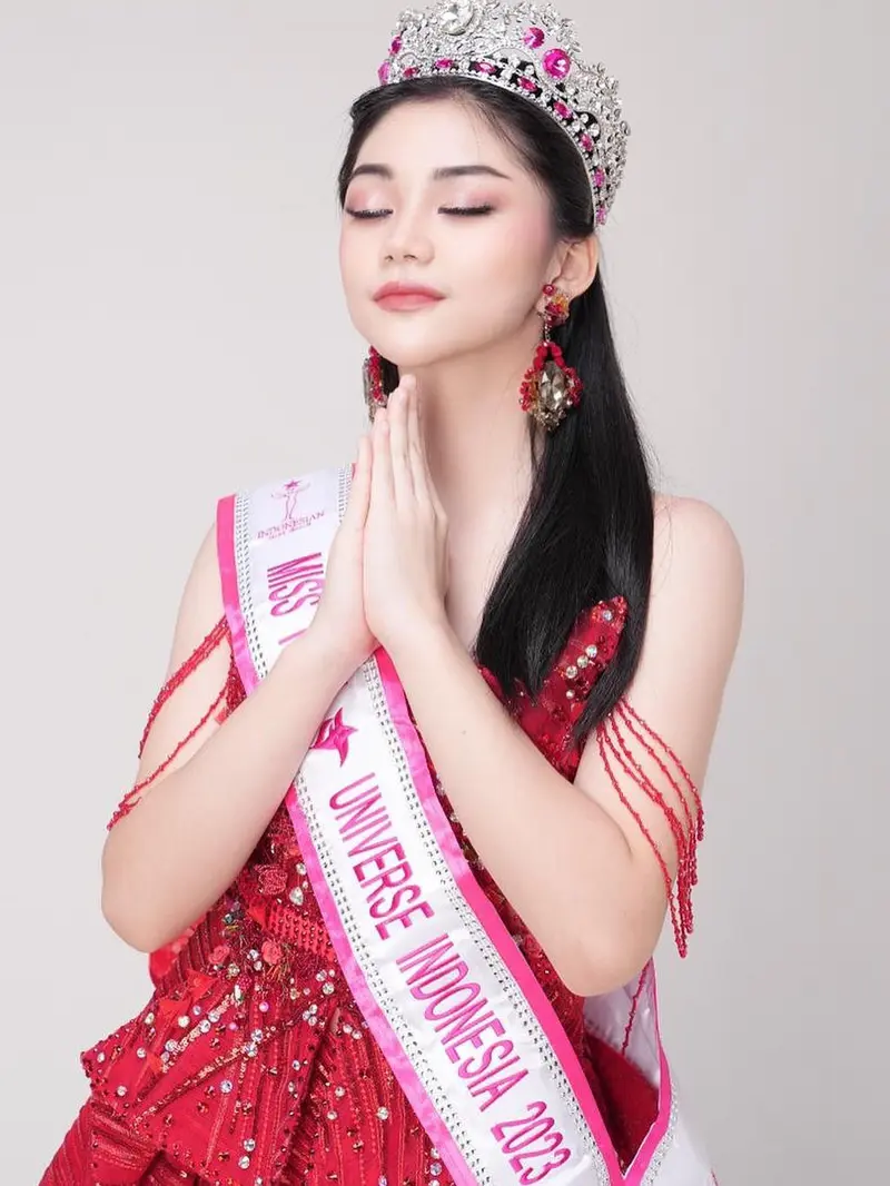 cherish teen Cherish Daniella Lee Segera Bertolak ke Spanyol Untuk Kompetisi Miss Teen  Universe 2023 - ShowBiz Liputan6.com