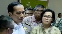 Jokowi memantau langsung pelaksanaan amnesti pajak di Kantor Dirjen Pajak.