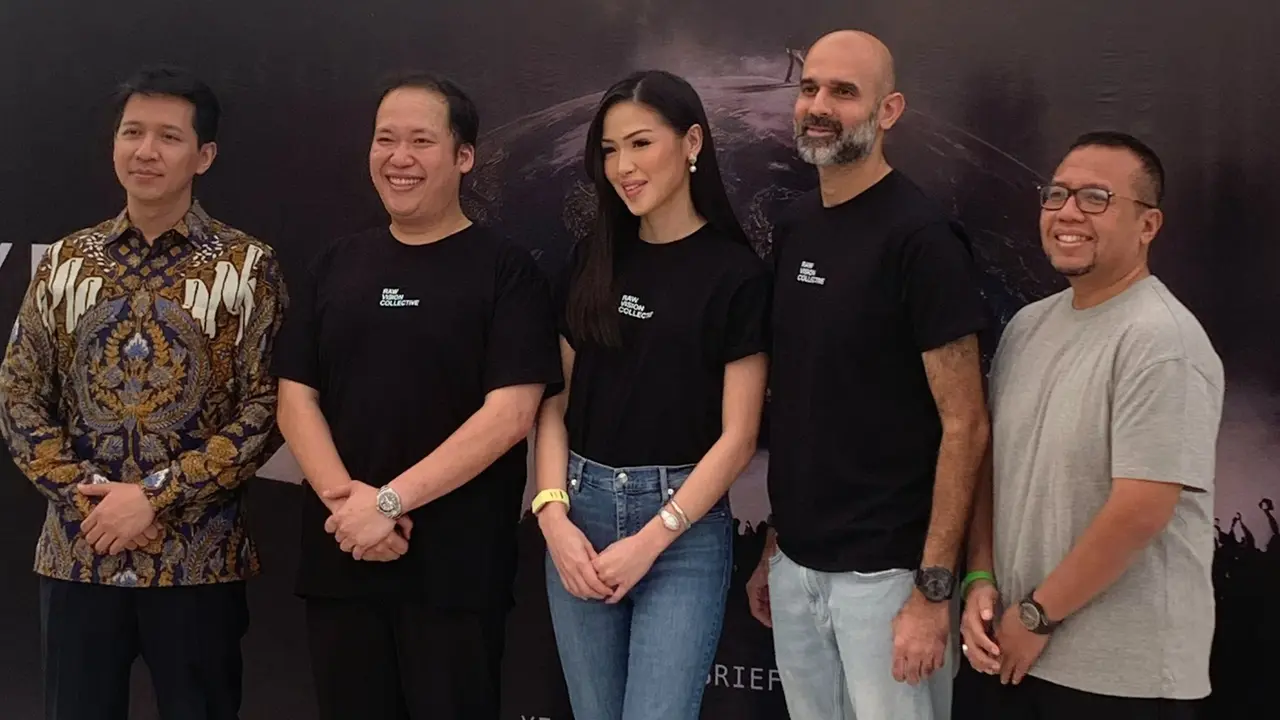 YE LIVE IN JAKARTA Press Briefing