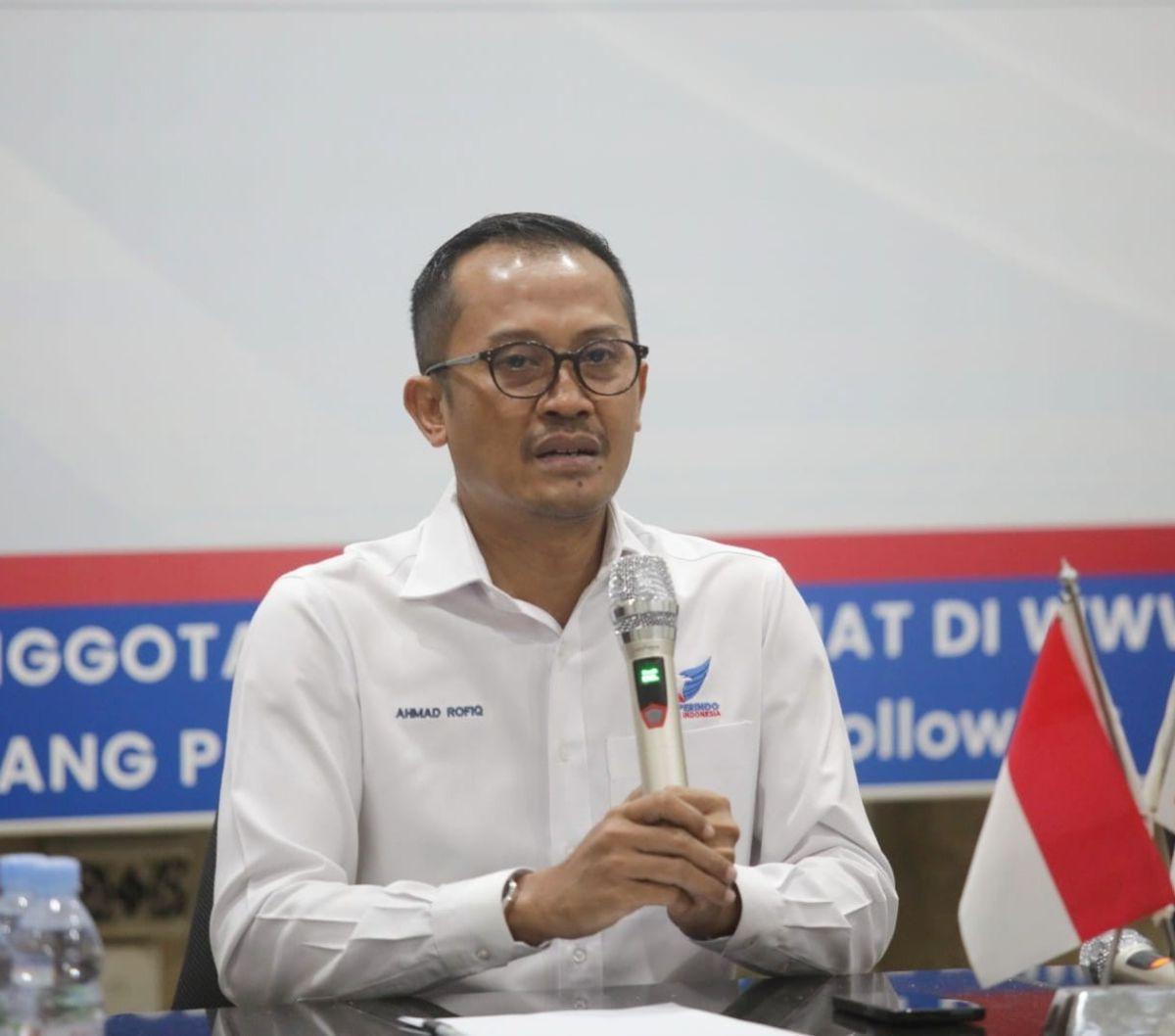 Rofiq juga meminta DPR menggunakan hak angket bagi Pemilu secara keseluruhan, sehingga tidak hanya untuk Pilpres, tetapi juga Pileg. Hal ini guna meneliti dan mencari fakta terkait pelaksanaan Pemilu 2024.