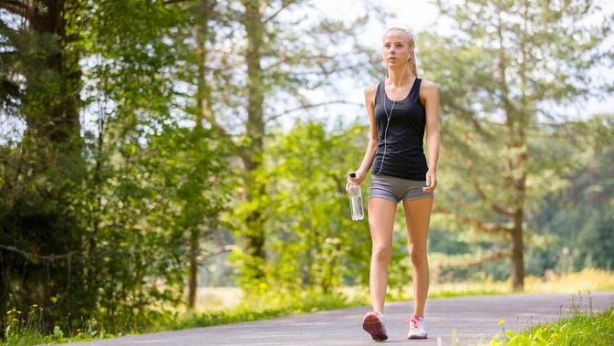 Manfaat Olahraga Berjalan Kaki Bagi Kesehatan Tulang