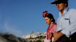 Pemandangan Pueblos Blancos atau Desa Putih di tengah perbukitan Andalusia, Spanyol Selatan, 16 September 2016. Desa Putih merupakan kota yang terdiri dari sekumpulan desa dengan seluruh bangunan bercat putih. (REUTERS/Marcelo del Pozo)