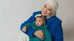 Irish Bella sempat menamai putrinya dengan Asma Puti Sabai Akbar. Nama yang diberikan tak lama setelah kelahiran anak keduanya. Namun selang beberapa bulan, Irish dan Ammar Zoni justru memutuskan mengganti nama anak mereka menjadi Amala Puti Sabai Akbar. (Liputan6.com/IG/@_irishbella_)