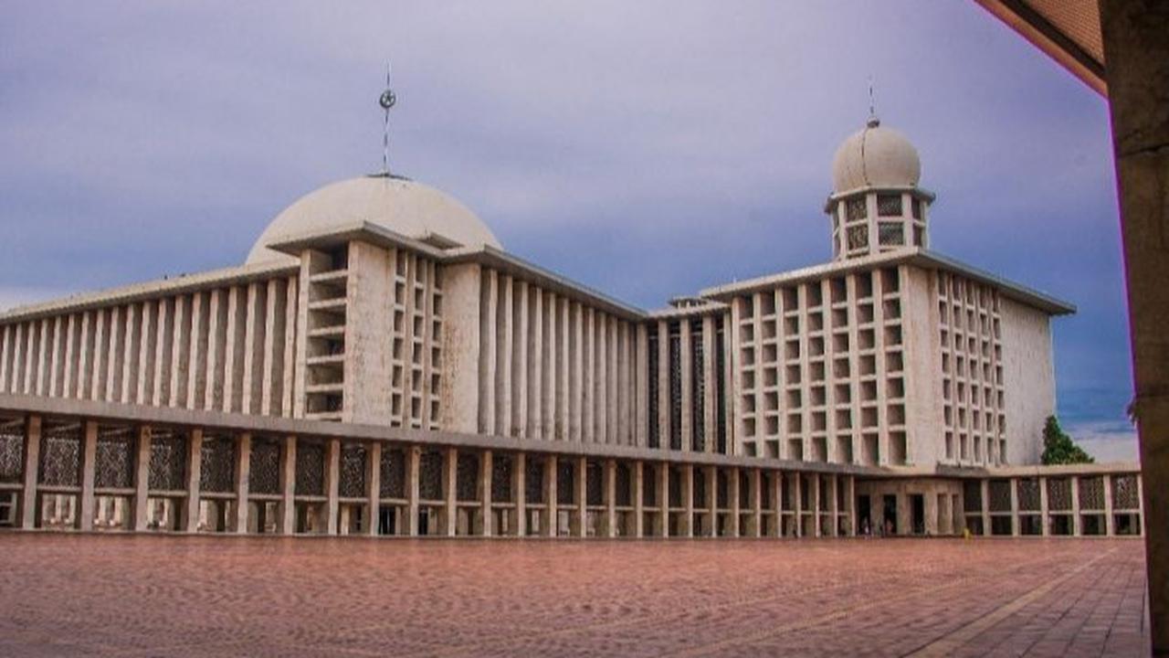 Masjid Istiqlal Belum Temukan Uang Palsu Sumbangan dari Mantan Artis Kolosal Sekar Arum