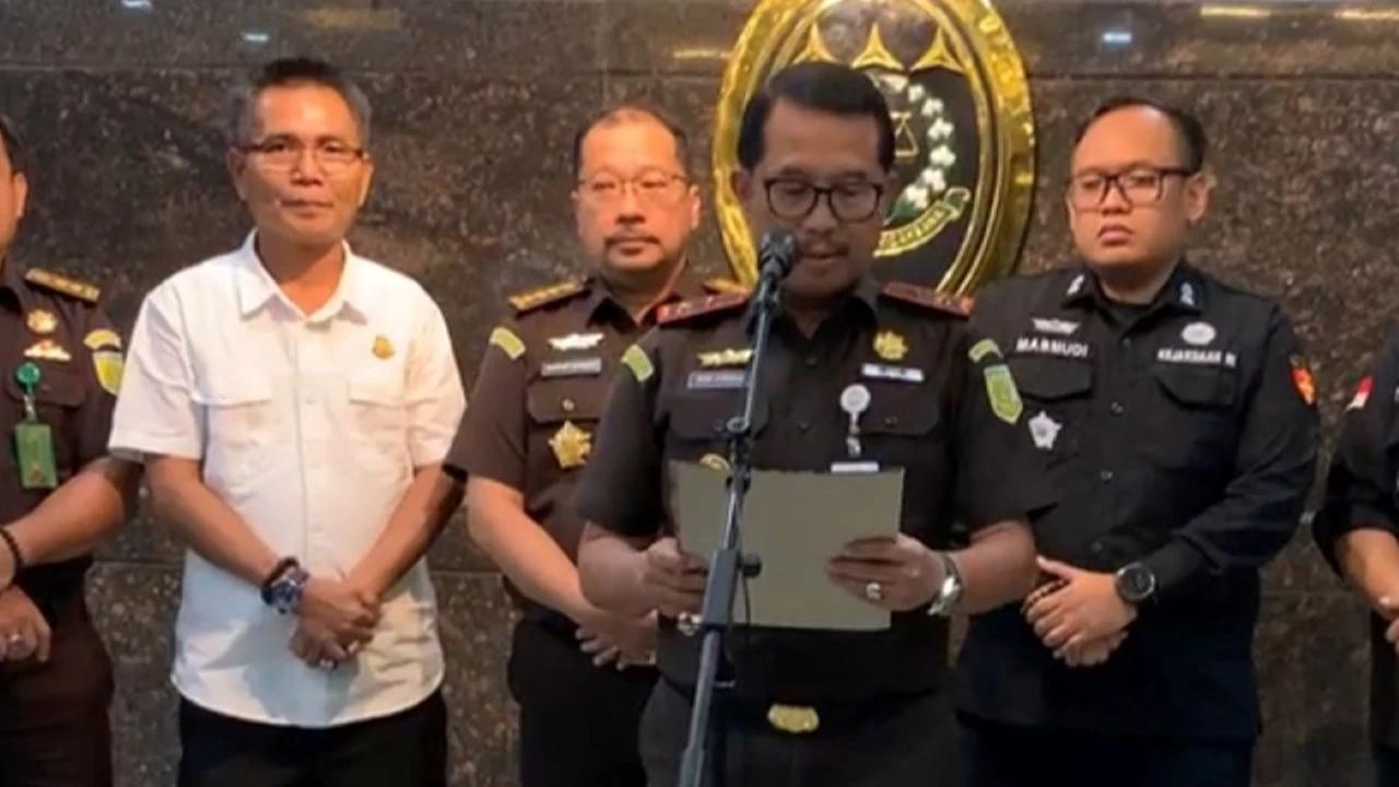 Dugaan Korupsi Bibit Nanas, Dirjen Polpum Kemendagri Dicegah Keluar Negeri oleh Kejati Sulsel