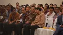 Sejumlah pejabat negara menghadiri peluncuran Inpres tentang Aksi Pencegahan dan Pemberantasan Korupsi di Kantor Kementerian PPN/Bappenas, Jakarta, Selasa (26/5/2015). Inpres dimaksud adalah Inpres Nomor 7 Tahun 2015. (Liputan6.com/Faizal Fanani)