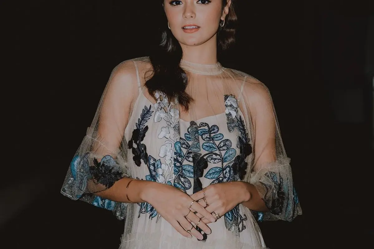 Postingan Gaun Mewah Jadi Sorotan, Ternyata Ini Lho Pesta yang Akan Dihadiri Amanda Rawles