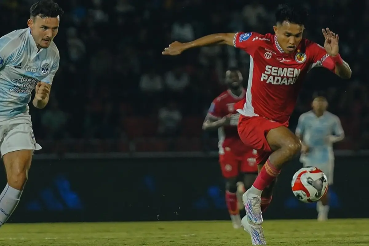 Jop van der Avert dan Kasim Botan - BRI Super League 2025/2026.