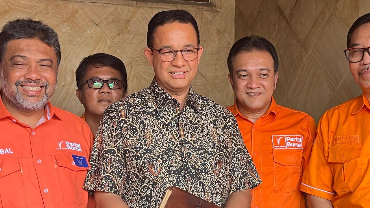 Partai Buruh menunggu partai politik (parpol) besar lainnya untuk mengusung Anies maju di Pemilihan Gubernur atau Pilgub Jakarta 2024.
