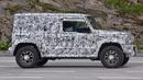 Potret Suzuki Jimny 5-Door yang masih menggunakan kamuflase saat sedang dilakukan pengetesan. (Source: drive.com.au)