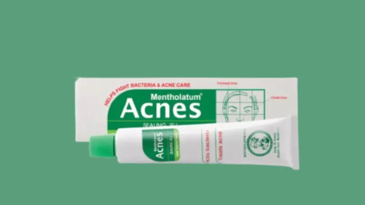 3. Acnes Sealing Gel - Rp15.000