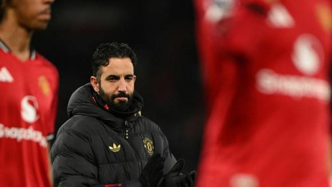 Alan Shearer Sebut Ruben Amorim Arogan, Disentil Tak Mau Beradaptasi di Manchester United