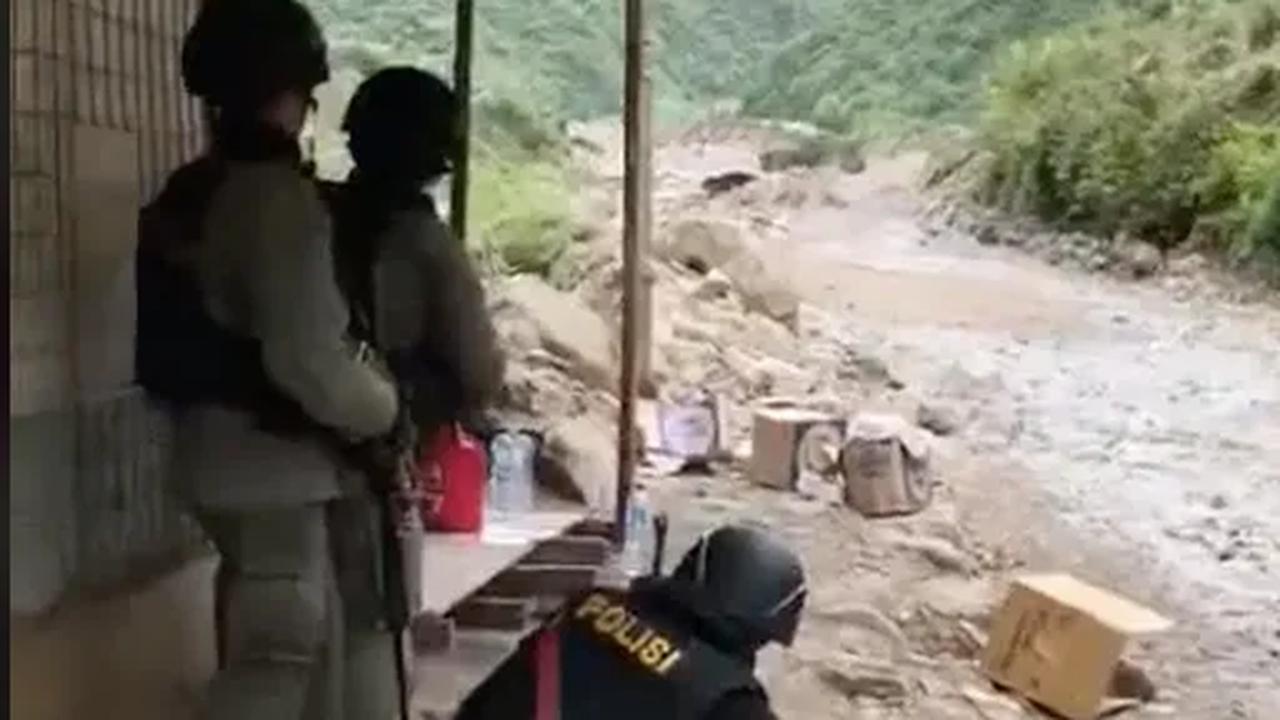 Suara Tembakan yang Menegangkan