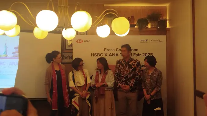 Harga Tiket Jepang Terjun Bebas di HSBC ANA Travel Fair!