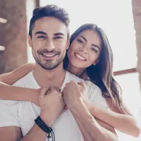ilustrasi pasangan cinta/copyright by Roman Samborskyi (Shutterstock)