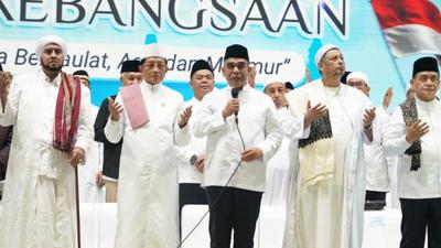 Zikir dan Doa Kebangsaan di Monas Perkuat Persatuan Menjelang HUT Ke-81 RI