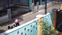 Ibu Rumah Tangga di Situbondo Jadi Jambret Demi Bayar Utang dan Biayai Anak Sakit