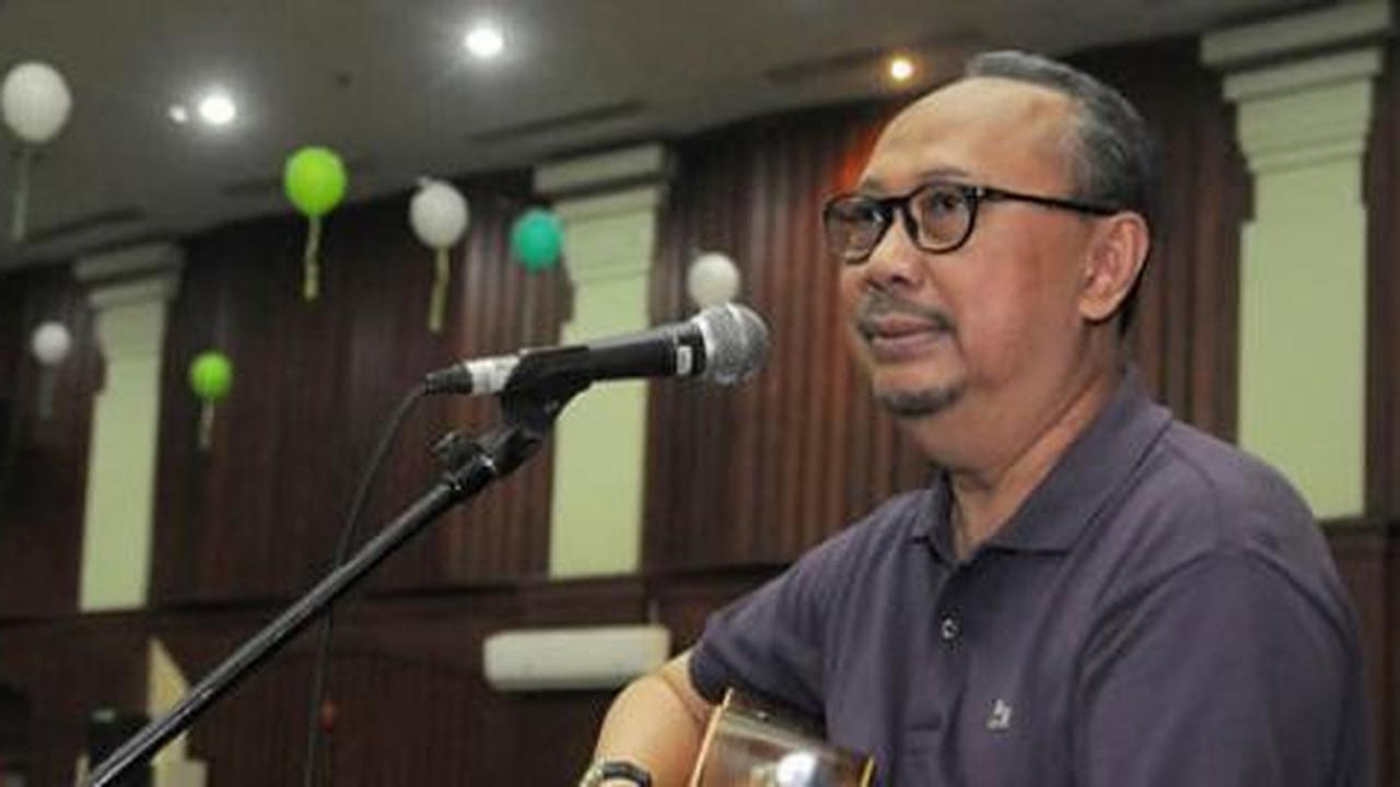 Tanpa bayaran, Ebiet G Ade ikhlas lagunya jadi pengantar berita bencana