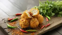 Resep Bola Tahu Aci Pedas yang Renyah dan Kenyal