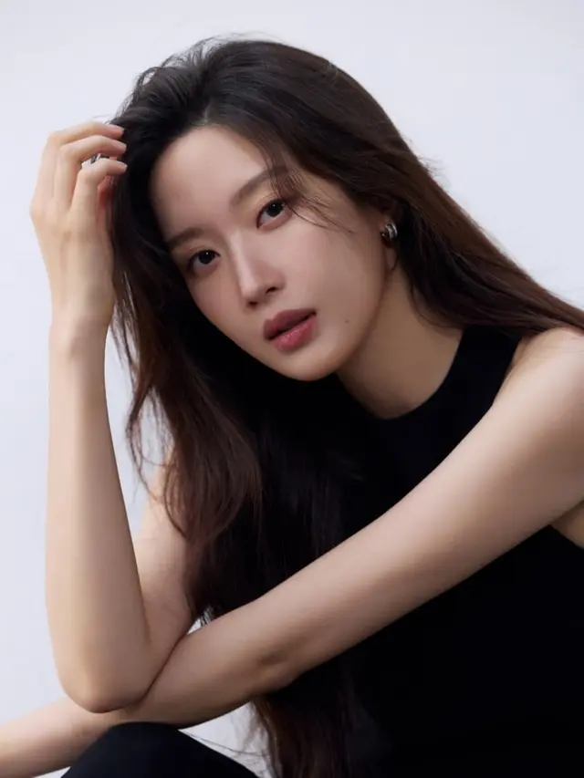 Moon Ga Young