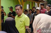 Tragis: Kakek 70 Tahun Terjebak dalam Kebakaran Karawang, Bupati Aep Beri Dukungan Moral