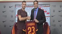 Roma Datangkan Bek Berbakat Slovakia