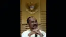 Ketua KPK Abraham Samad menyesalkan penangkapan yang dilakukan petugas Bareskrim Polri terhadap Wakil Ketua Bambang Widjojanto, Jakarta, Jumat (23/1/2015). (Liputan6.com/Faisal R Syam)