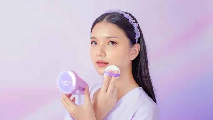Makeup Praktis Anti Ribet dengan 2in1 Cushion Lokal Terbaru