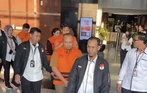 KPK Tahan 5 Tersangka Korupsi BNPB