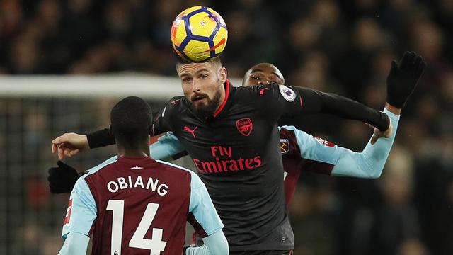 Olivier Giroud Jadi Tumbal Kemenangan Arsenal Bola Liputan6 Com