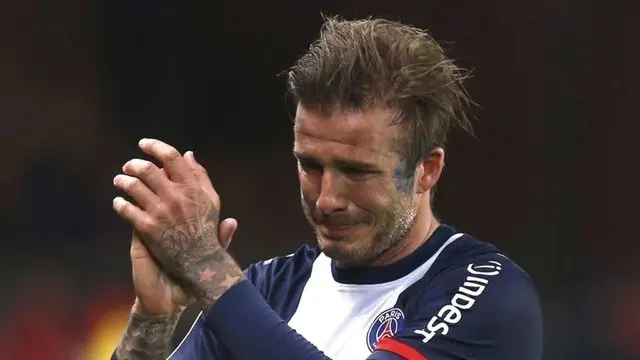Beragam Ekspresi Fans Melepas Legendanya